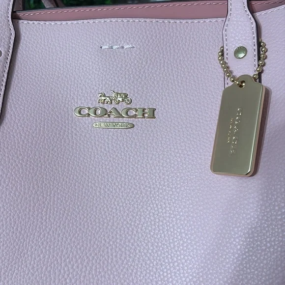 NWT Coach Town Tote Blossom - Picture 2 of 9
